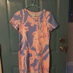 Lily Pulitzer dress , xsmall, so soft and comfy , beautiful print